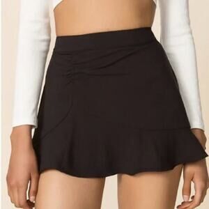 Superdown Tawny Black Mini Skirt Size Large
